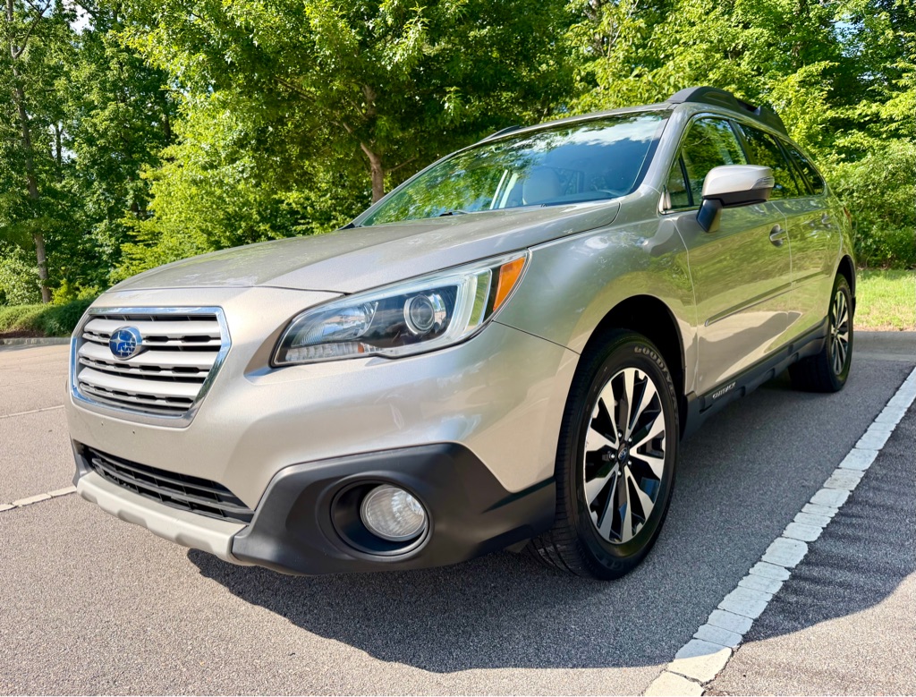 2017 Subaru Outback 2.5i Limited's photo