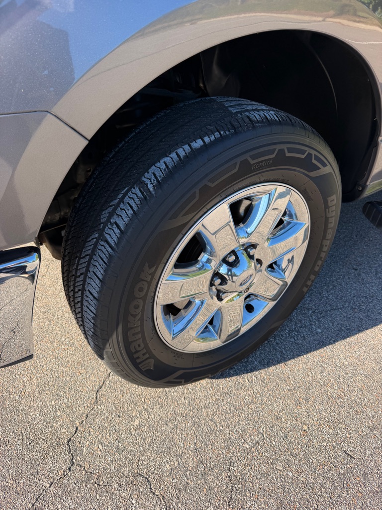 Photo 9 of this FORD F150