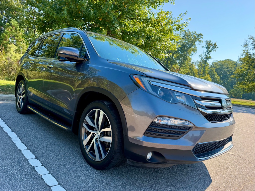 Photo 3 of this HONDA PILOT