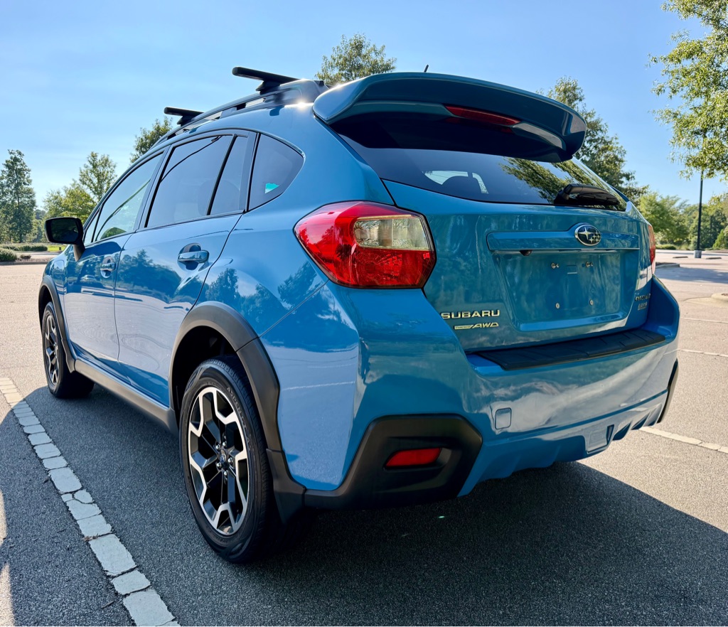 Photo 7 of this SUBARU CROSSTREK
