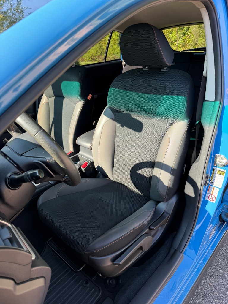 Photo 11 of this SUBARU CROSSTREK