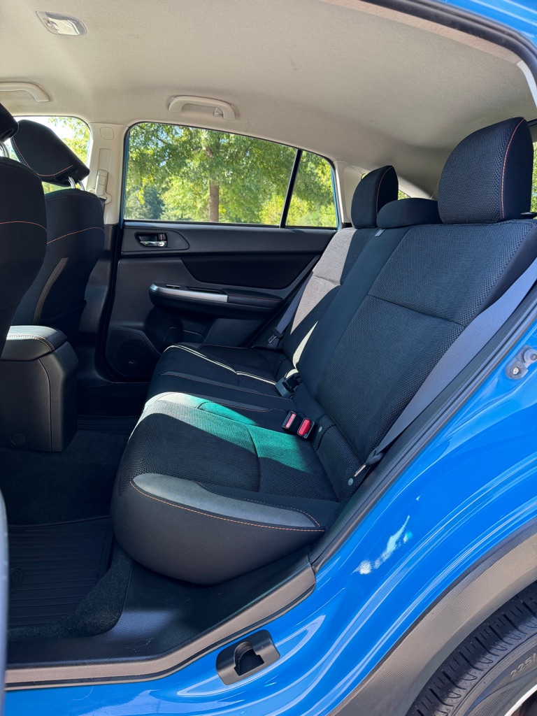Photo 14 of this SUBARU CROSSTREK