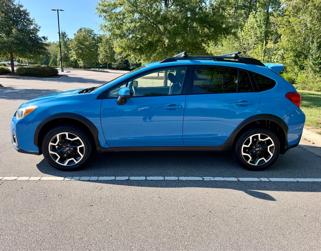 Photo 8 of this SUBARU CROSSTREK