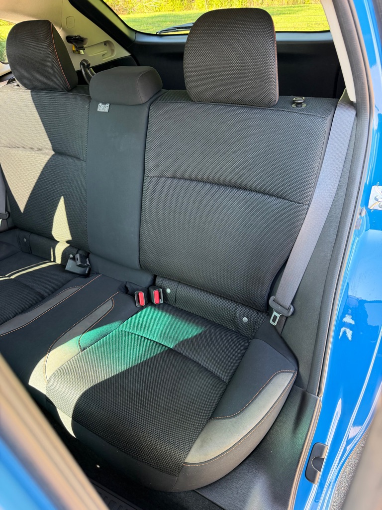 Photo 15 of this SUBARU CROSSTREK