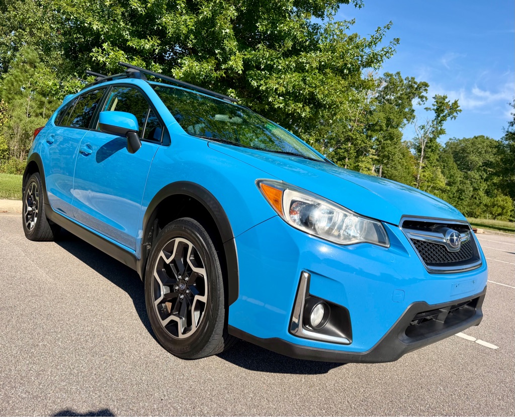 Photo 3 of this SUBARU CROSSTREK