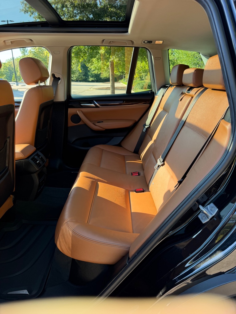 Photo 14 of this BMW X3