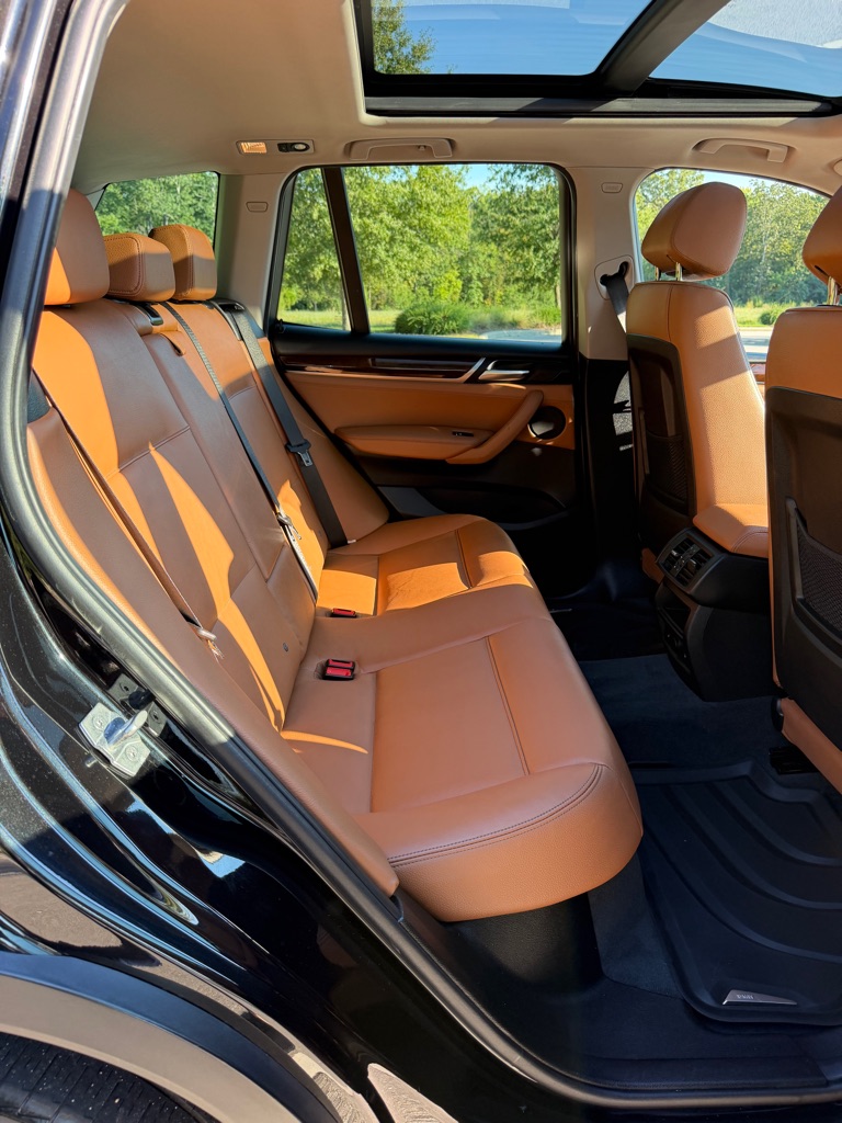 Photo 22 of this BMW X3