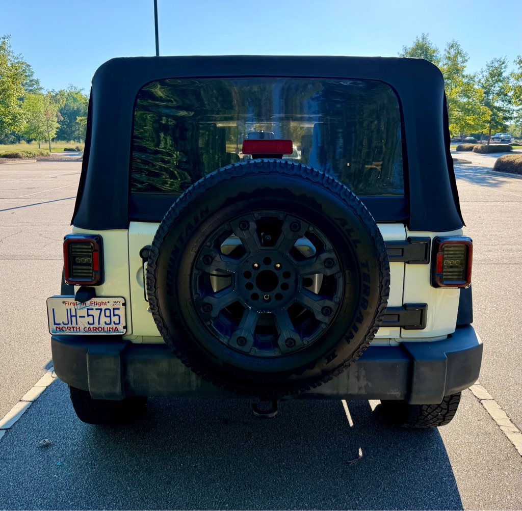 Photo 6 of this JEEP WRANGLER UNLIMI