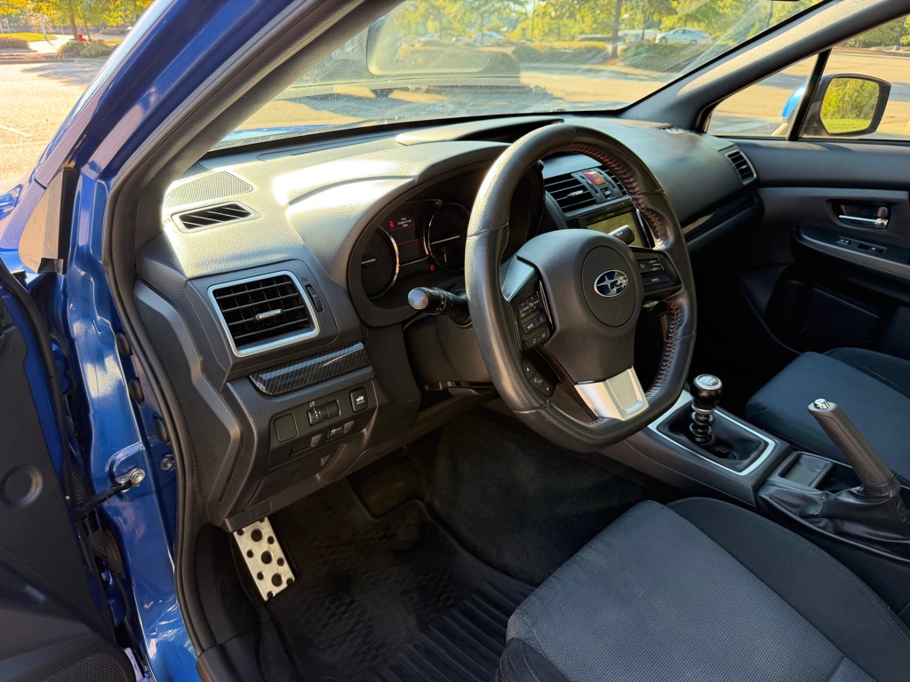 Photo 12 of this SUBARU WRX