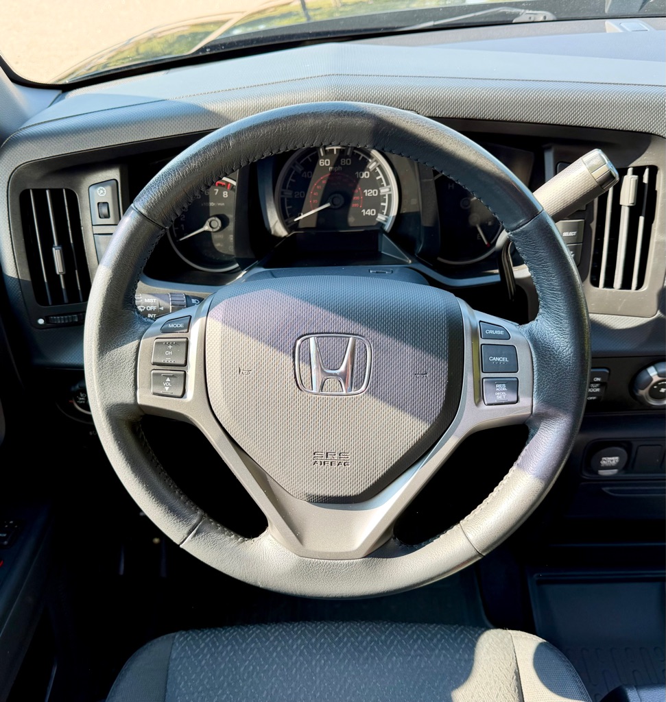 Photo 19 of this HONDA RIDGELINE