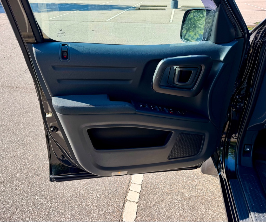 Photo 13 of this HONDA RIDGELINE