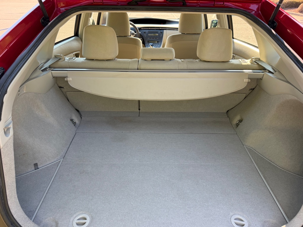 Photo 29 of this TOYOTA PRIUS
