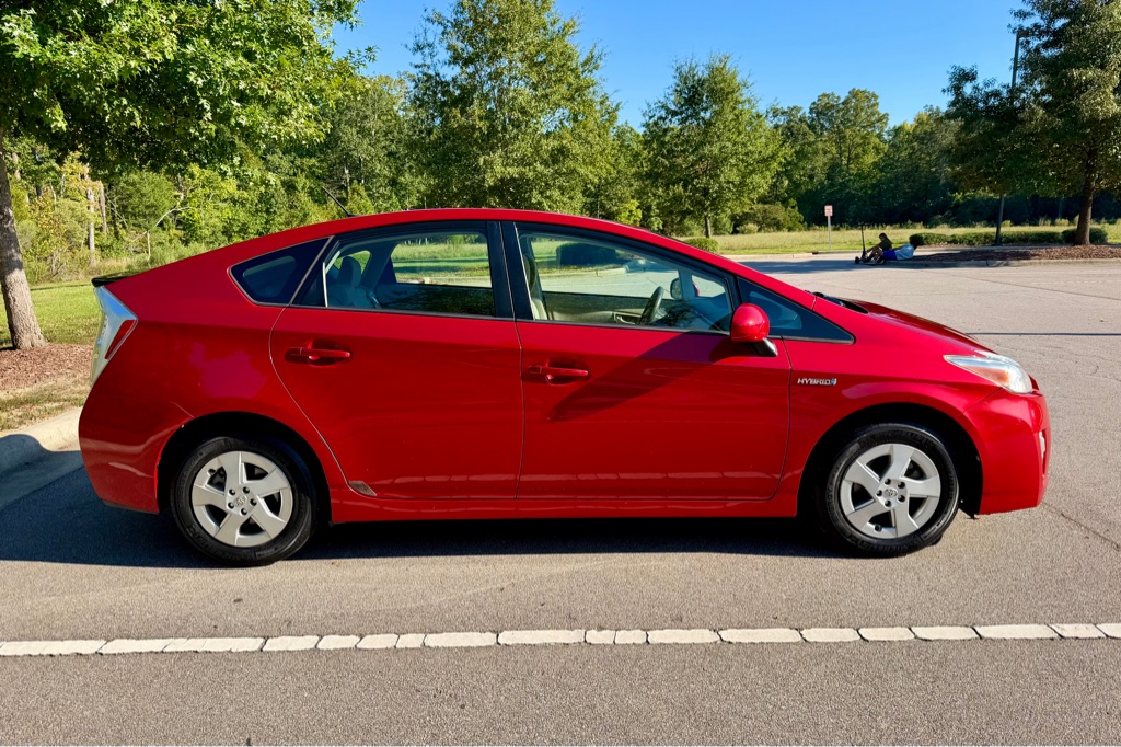 Photo 4 of this TOYOTA PRIUS