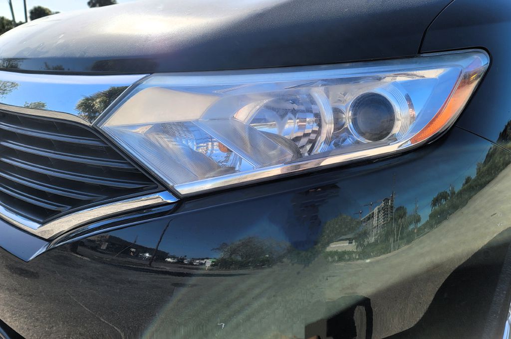 Photo 2 of this NISSAN QUEST