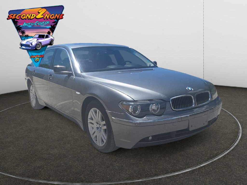Photo 7 of this BMW 745