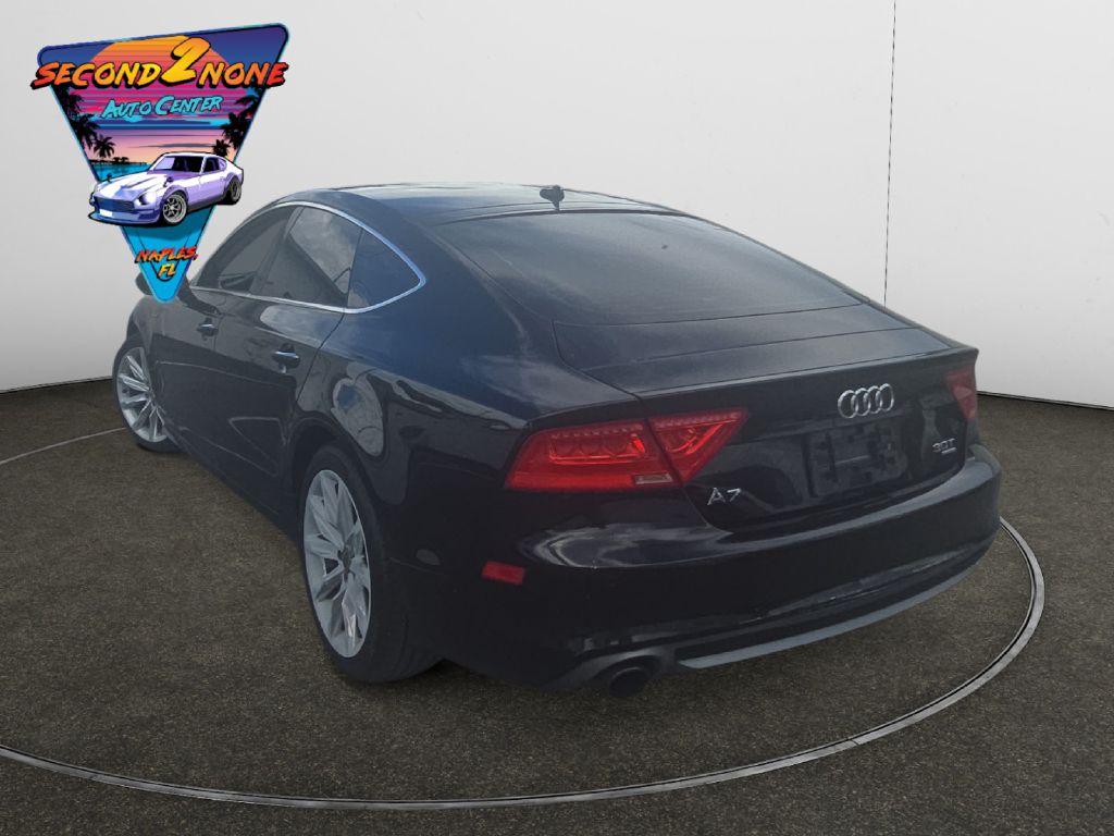 Photo 3 of this AUDI A7