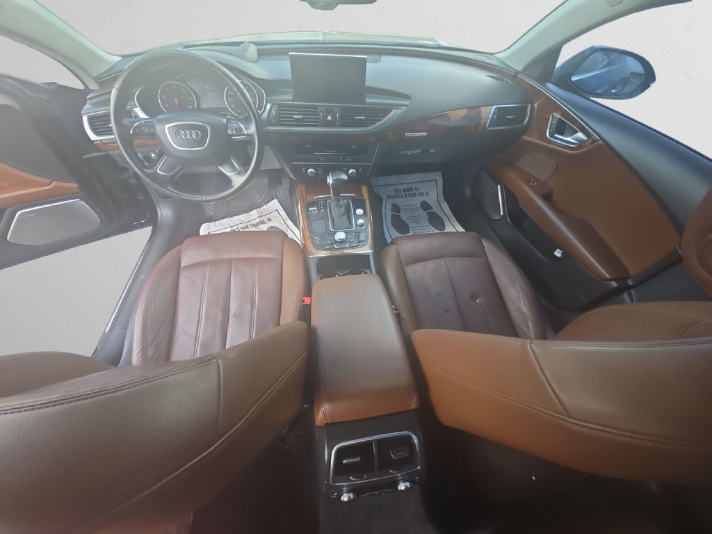 Photo 10 of this AUDI A7