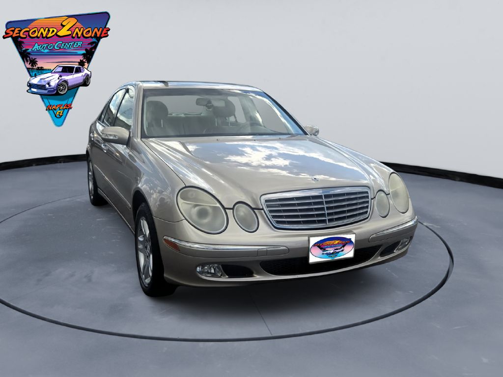 Photo 3 of this MERCEDES-BENZ E-CLASS