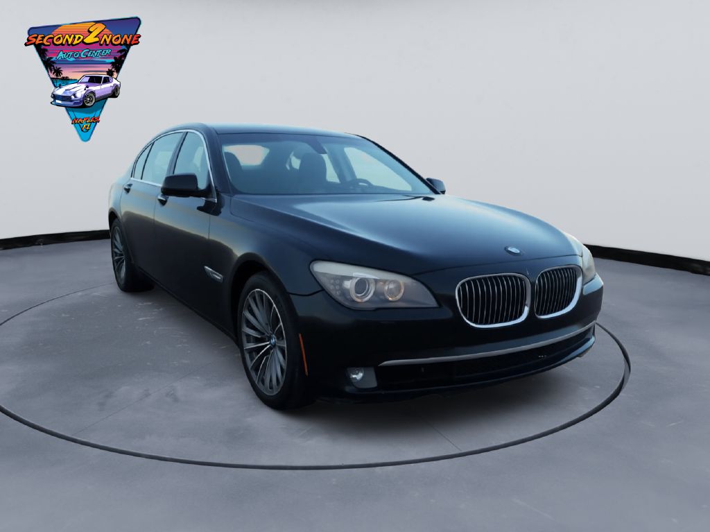 Photo 7 of this BMW 740