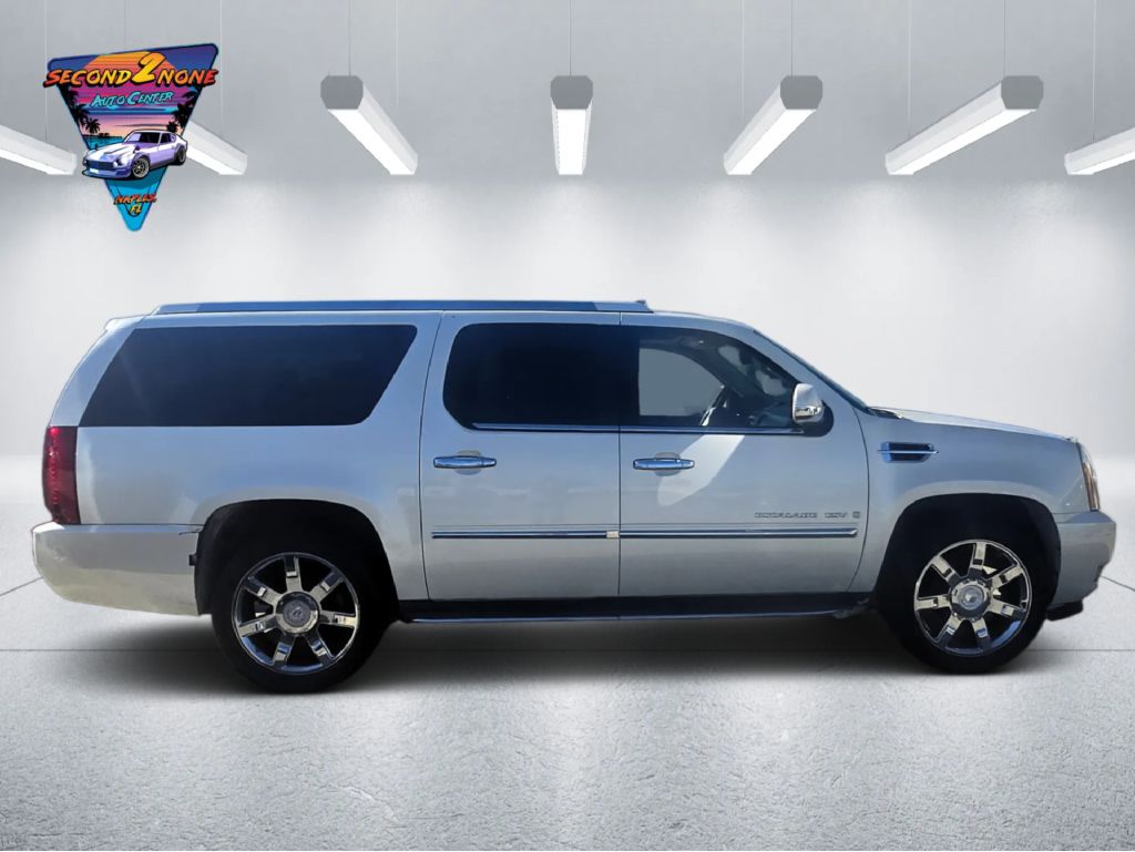 Photo 3 of this CADILLAC ESCALADE