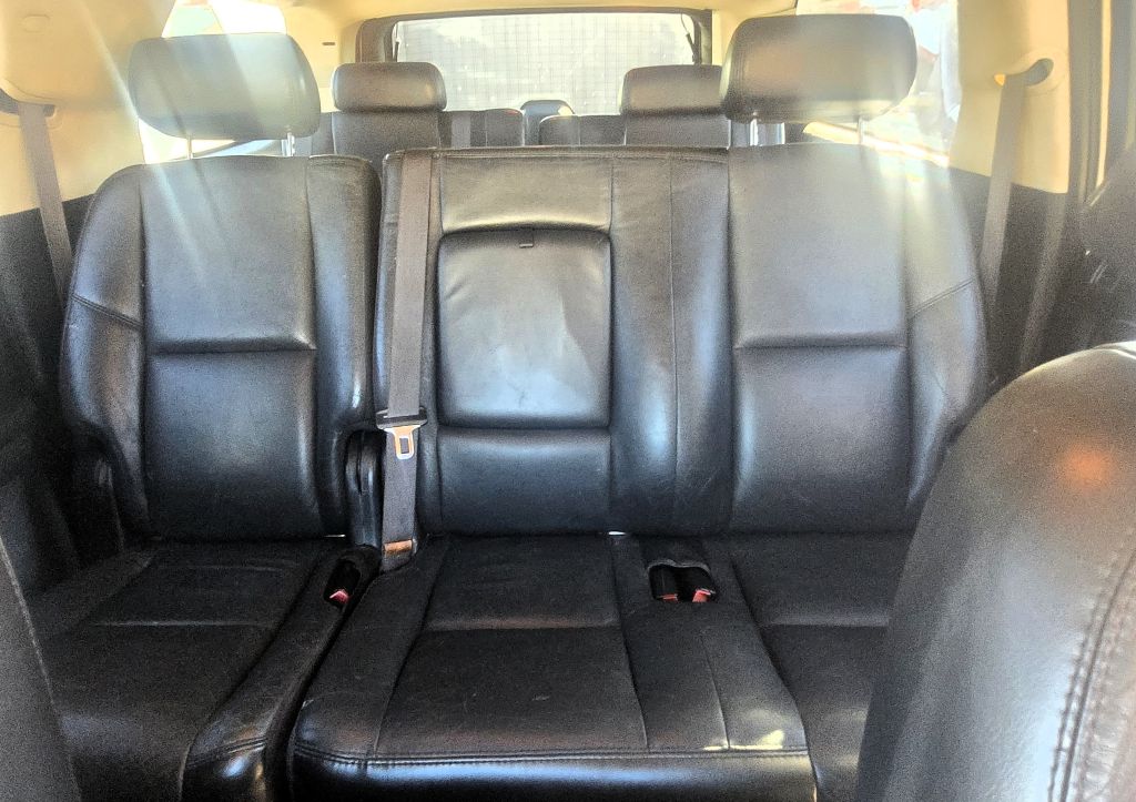 Photo 17 of this CADILLAC ESCALADE