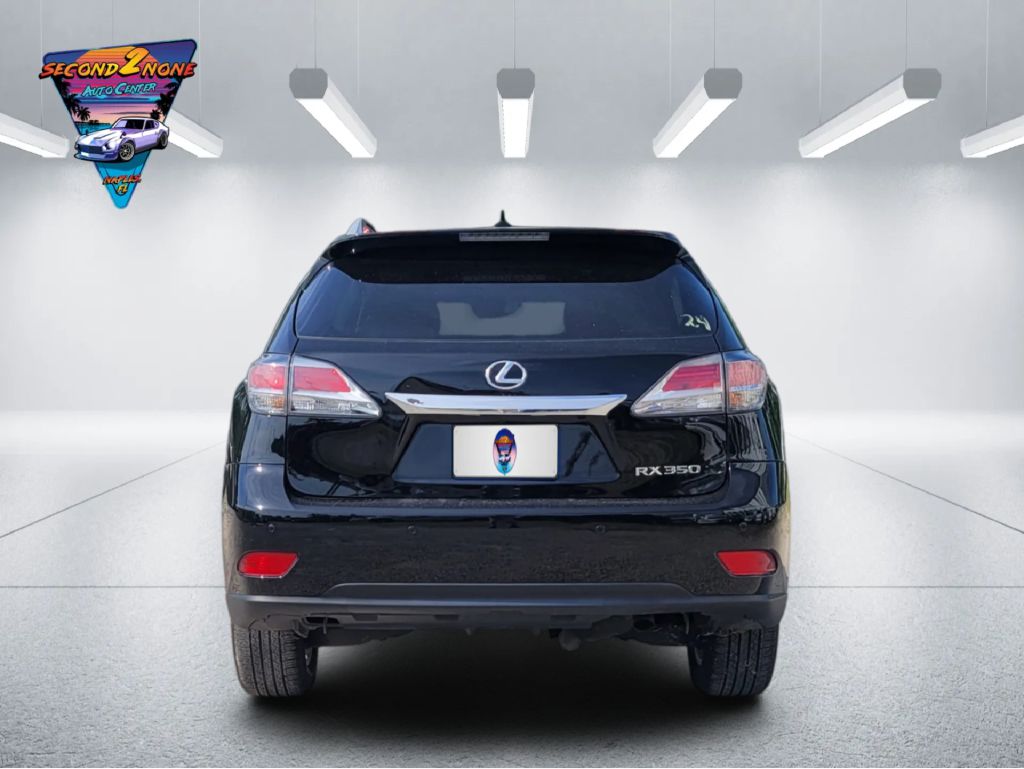Photo 5 of this LEXUS RX