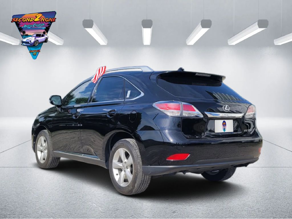 Photo 7 of this LEXUS RX