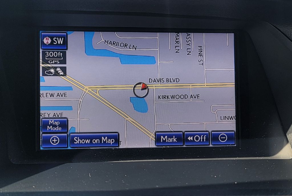 Photo 19 of this LEXUS RX