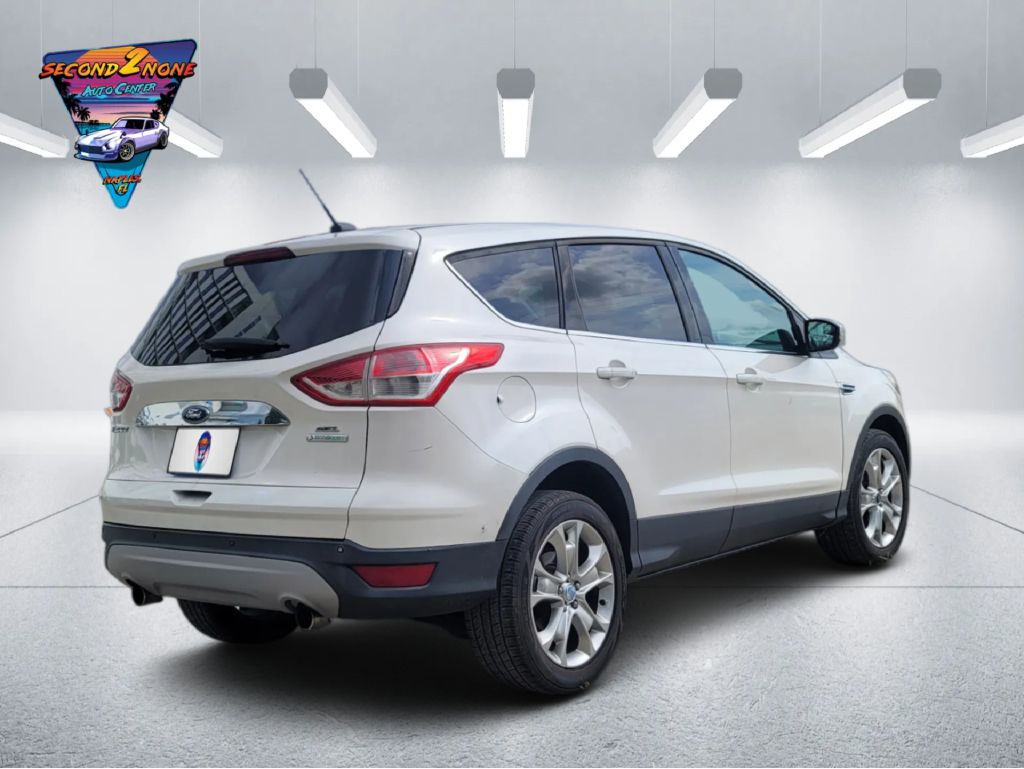 Photo 6 of this FORD ESCAPE