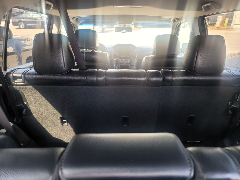 Photo 6 of this HONDA PILOT