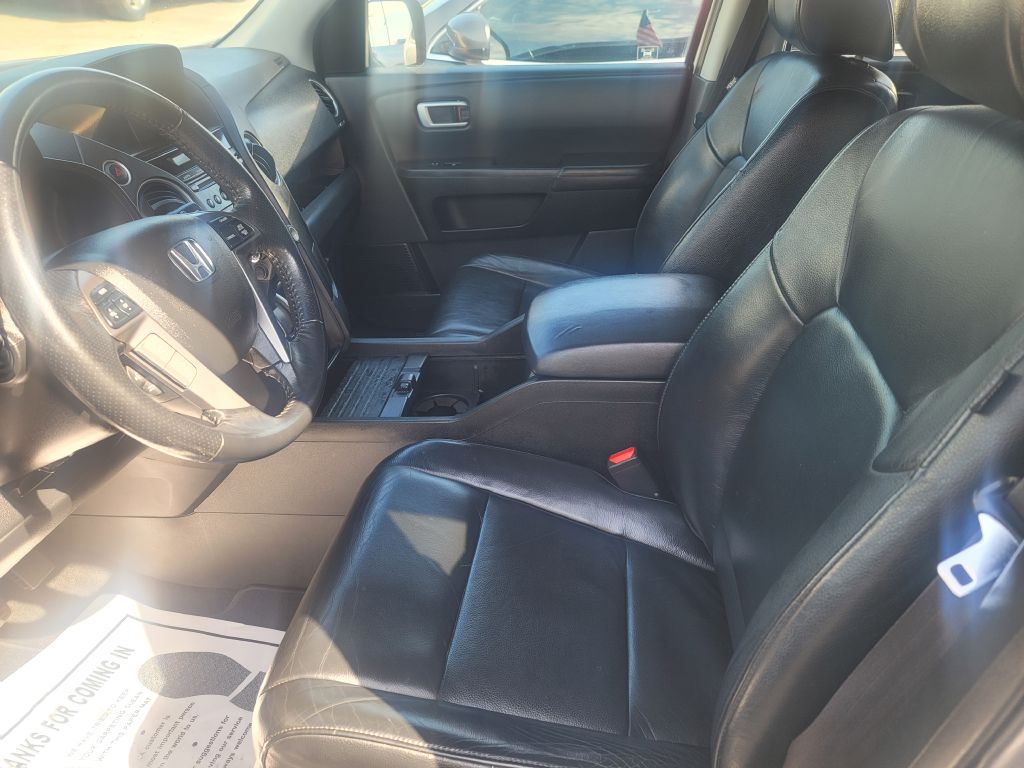 Photo 10 of this HONDA PILOT