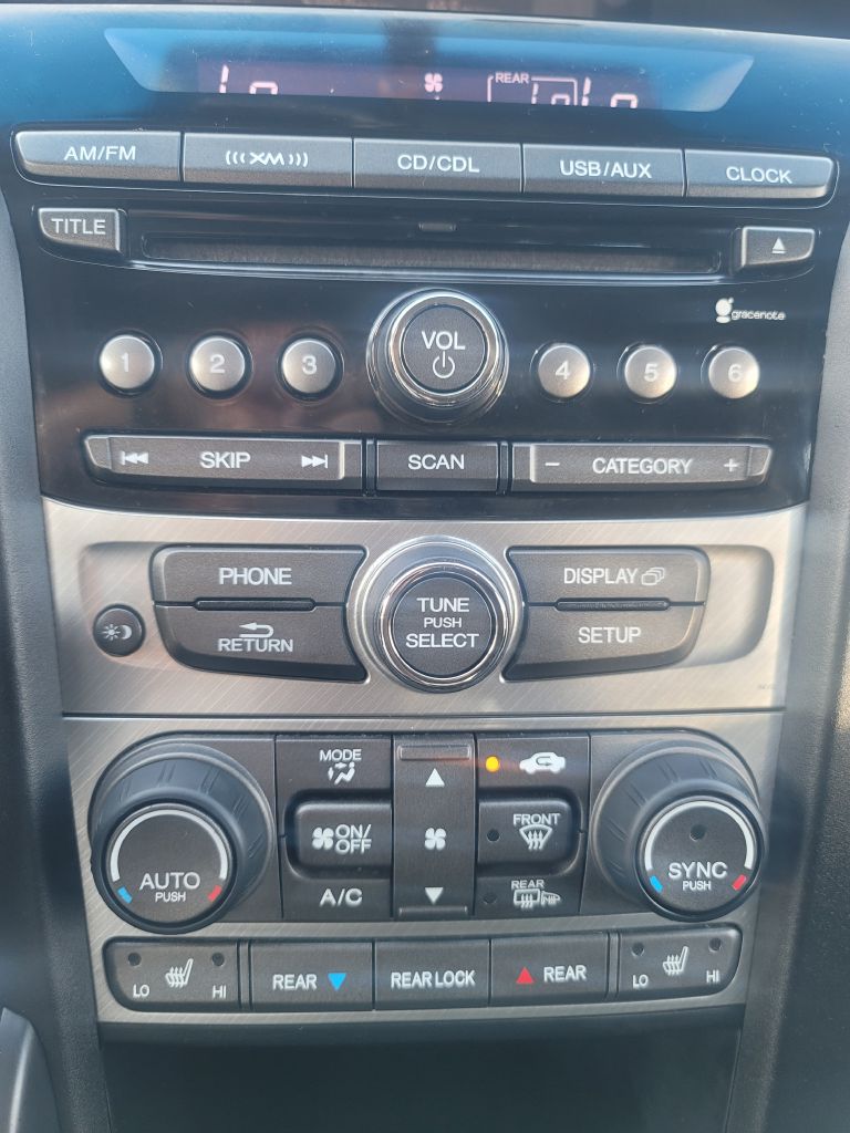 Photo 16 of this HONDA PILOT