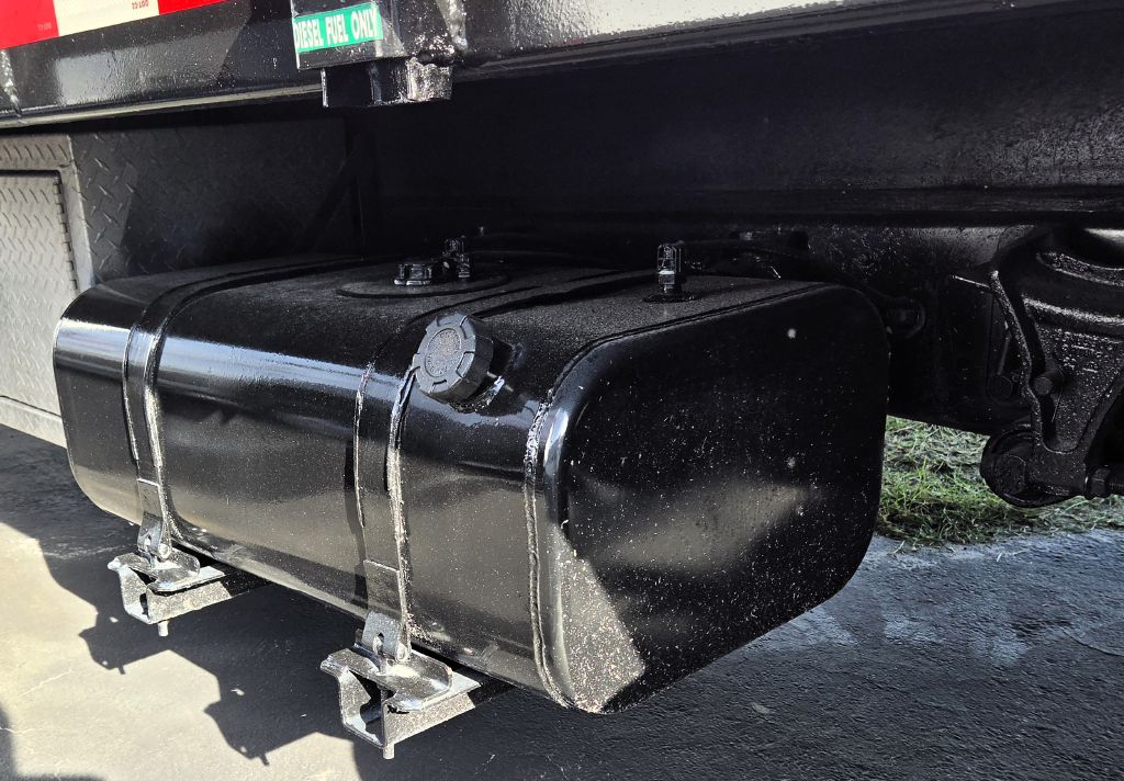 Photo 7 of this FORD LOW CAB FORWARD