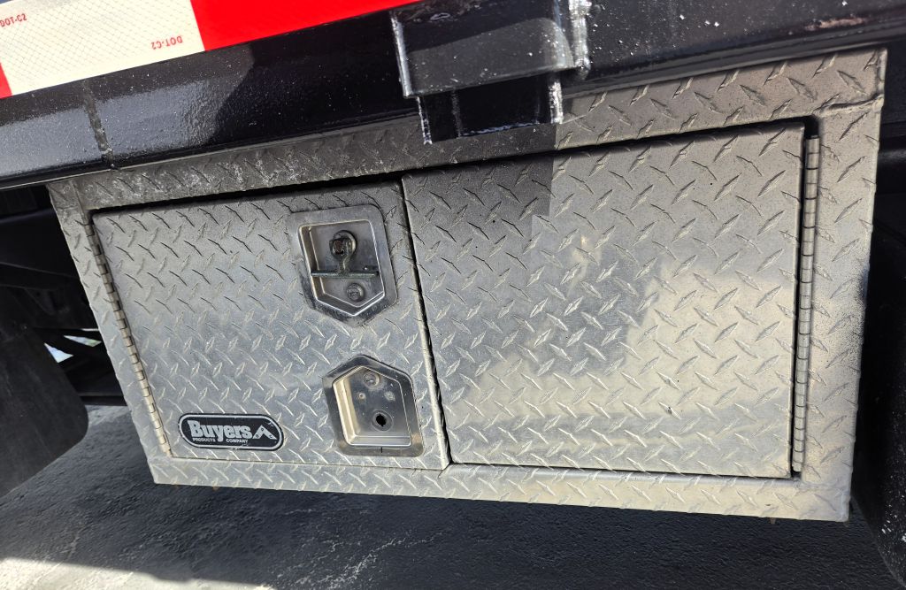 Photo 8 of this FORD LOW CAB FORWARD