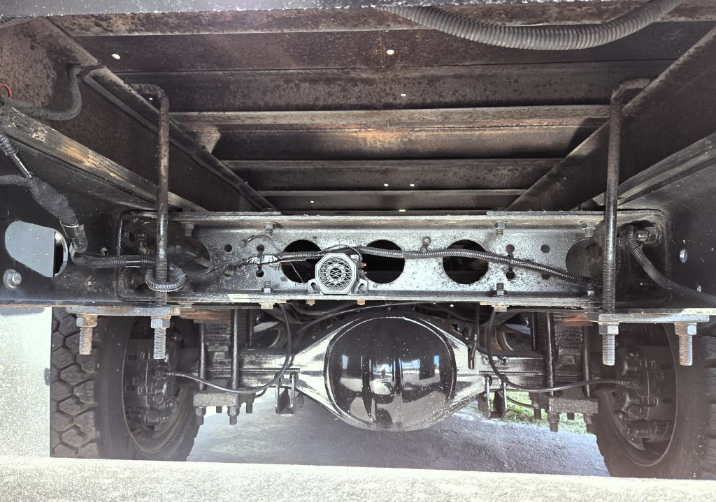 Photo 10 of this FORD LOW CAB FORWARD