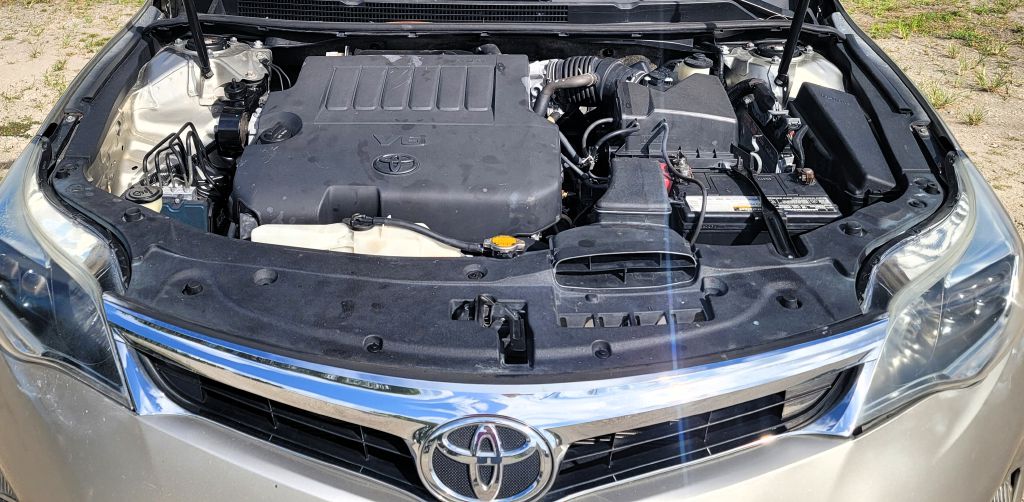 Photo 20 of this TOYOTA AVALON