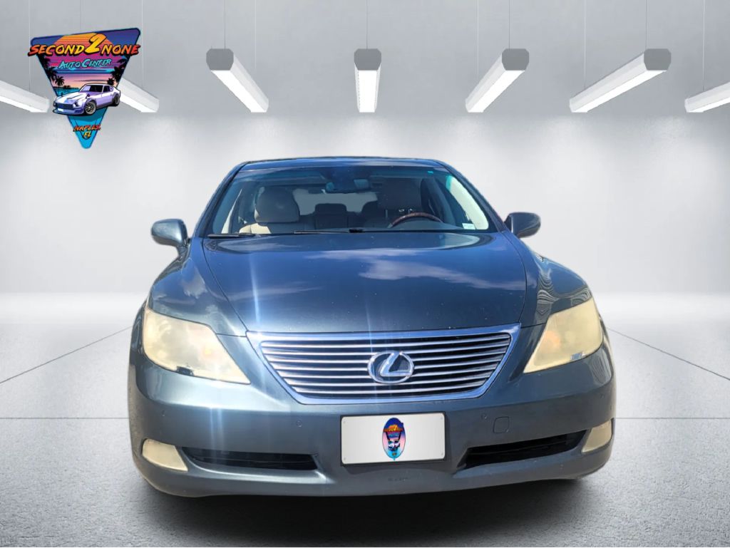 Photo 2 of this LEXUS LS