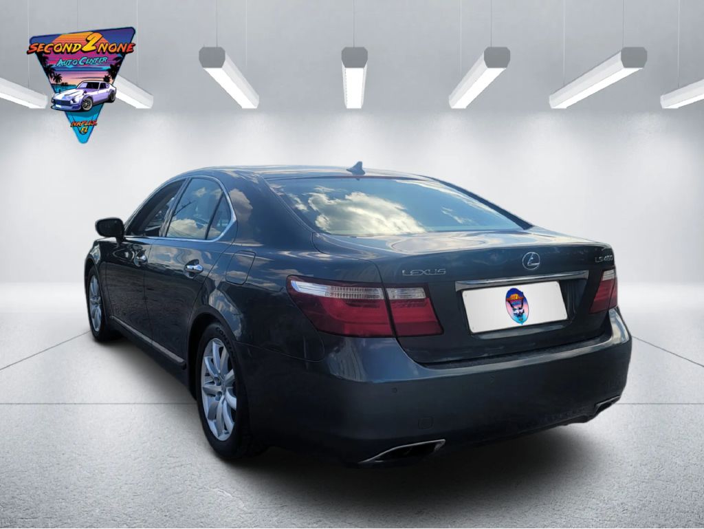 Photo 7 of this LEXUS LS