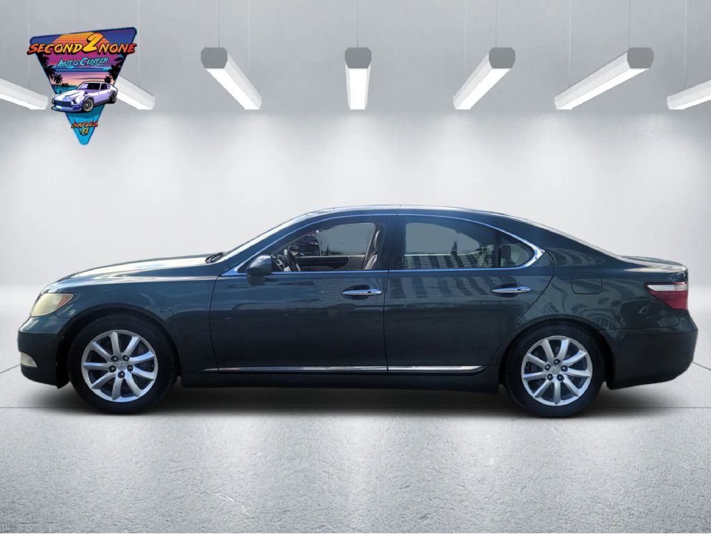 Photo 8 of this LEXUS LS