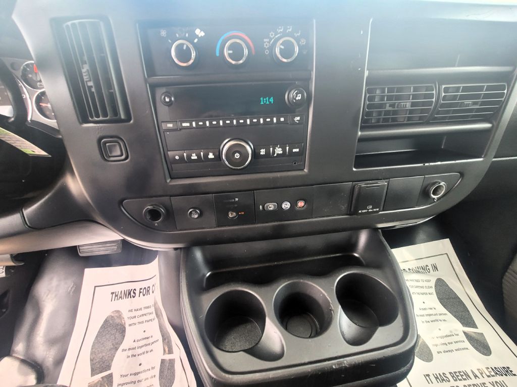 Photo 12 of this CHEVROLET EXPRESS G2500