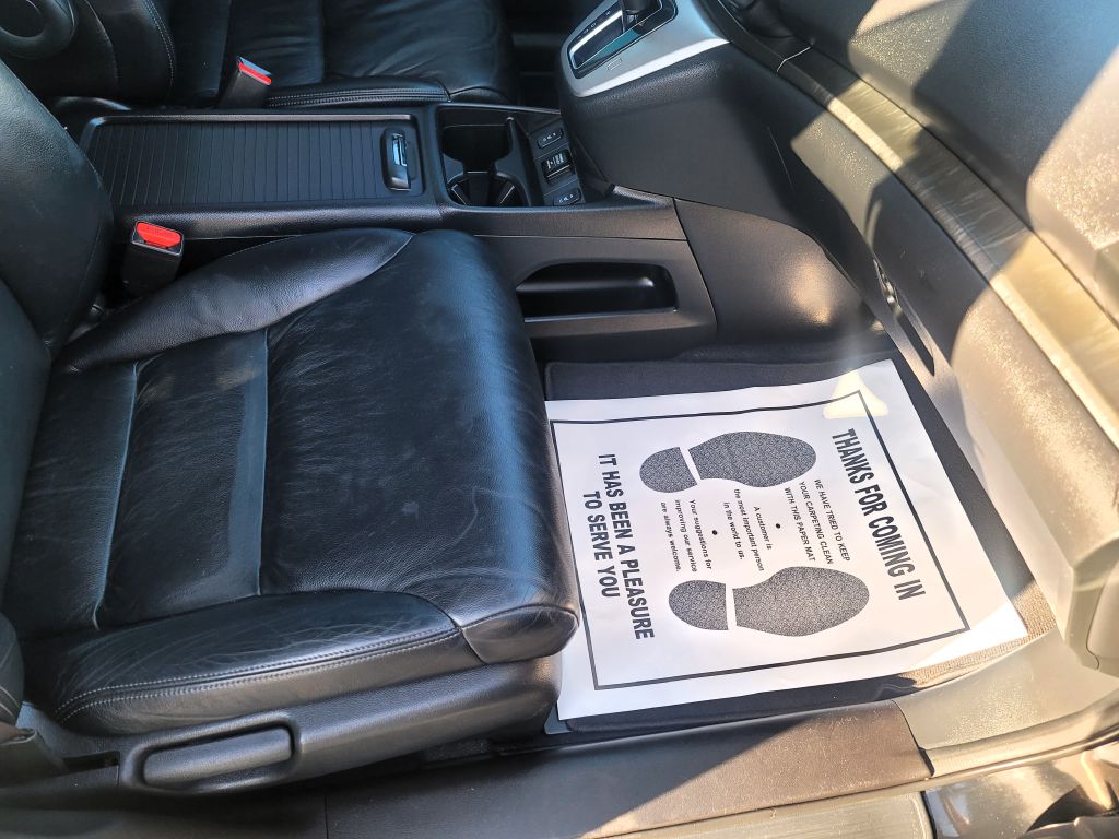 Photo 20 of this HONDA CR-V