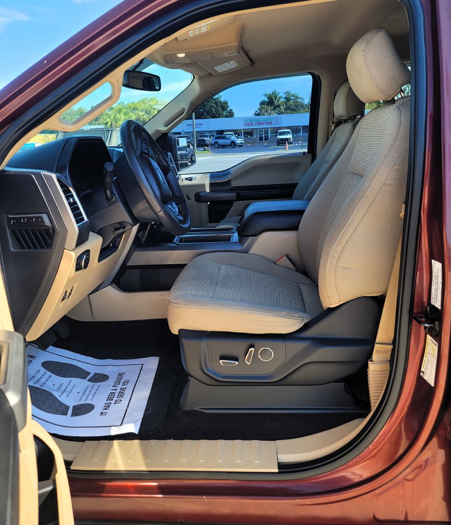 Photo 12 of this FORD F150