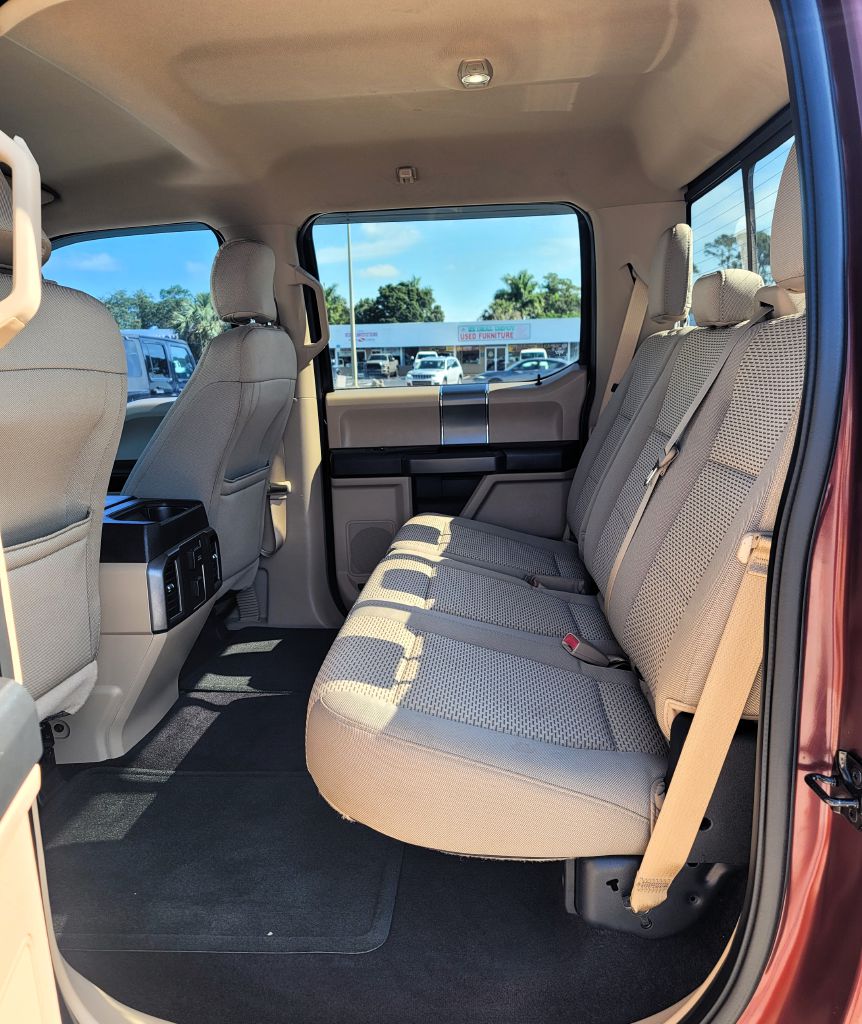 Photo 14 of this FORD F150