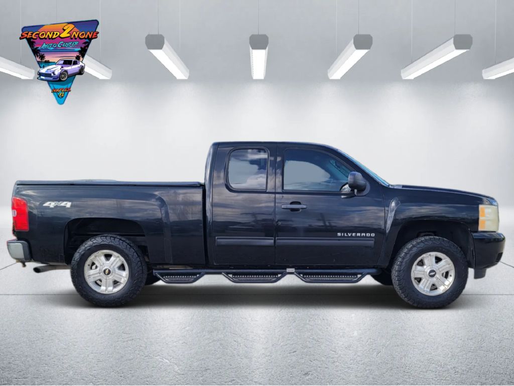 Photo 3 of this CHEVROLET SILVERADO 1500