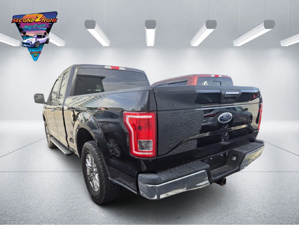 Photo 5 of this FORD F150