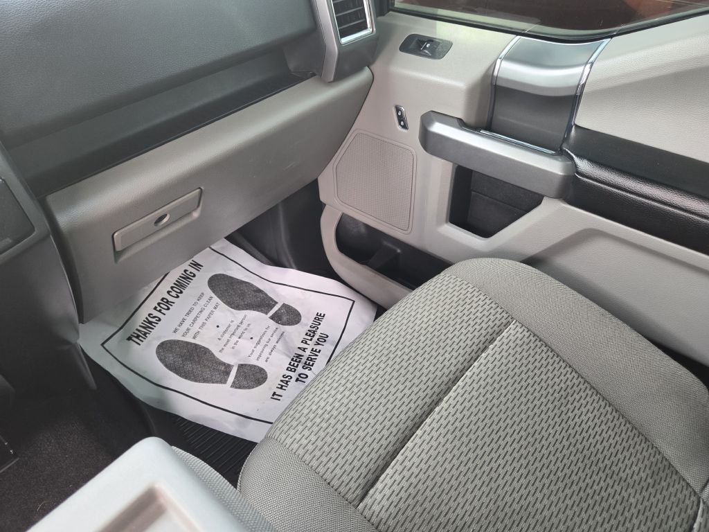 Photo 9 of this FORD F150