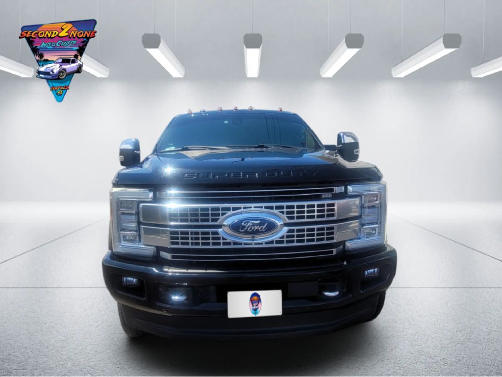Photo 2 of this FORD F250