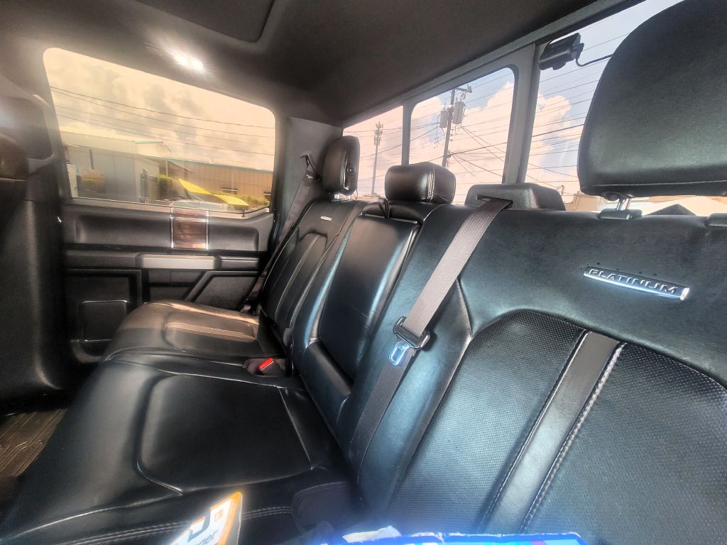Photo 10 of this FORD F250