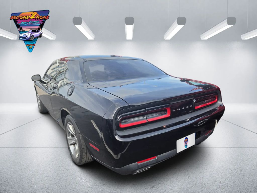 Photo 6 of this DODGE CHALLENGER
