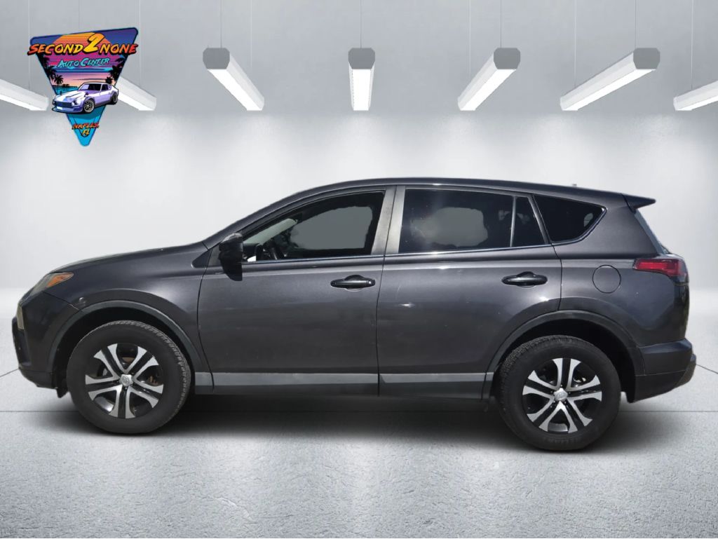 Photo 8 of this TOYOTA RAV4